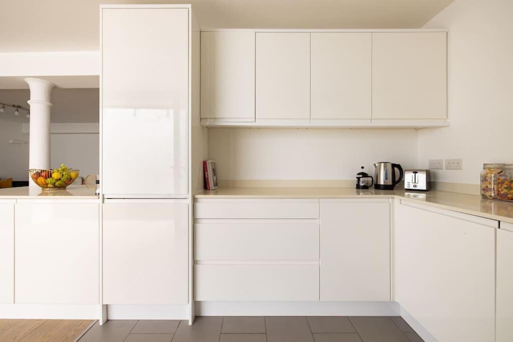 Wild Roses Serviced Apartments - Borough Londra Esterno foto