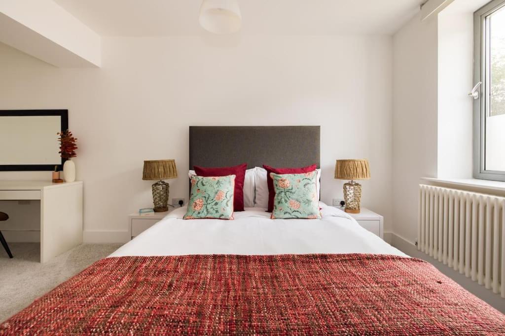 Wild Roses Serviced Apartments - Borough Londra Esterno foto