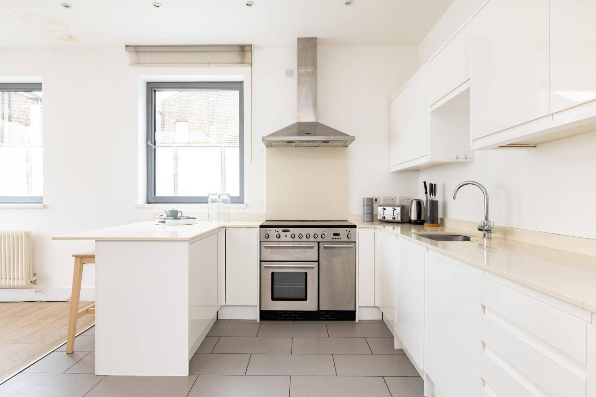 Wild Roses Serviced Apartments - Borough Londra Esterno foto