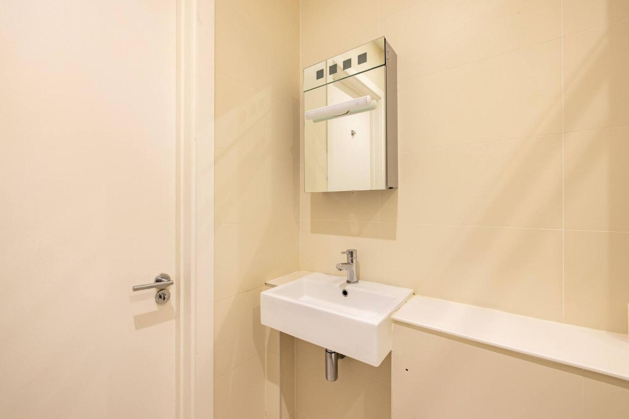 Wild Roses Serviced Apartments - Borough Londra Esterno foto